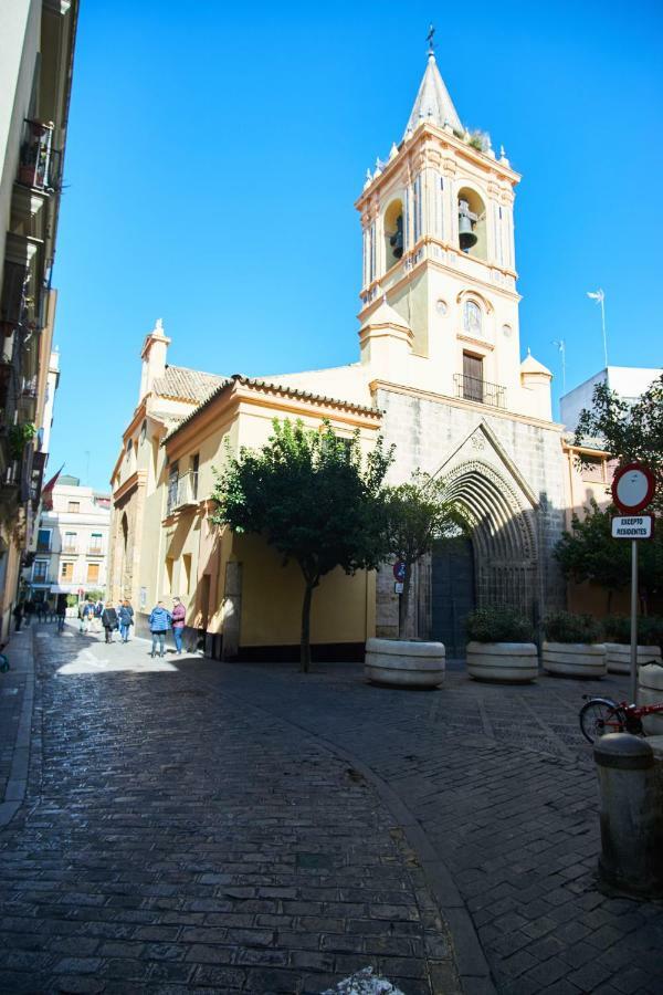 San Isidoro Cathedral Suite By Valcambre Seville Exterior photo